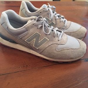 New Balance 696 Classic Sneakers