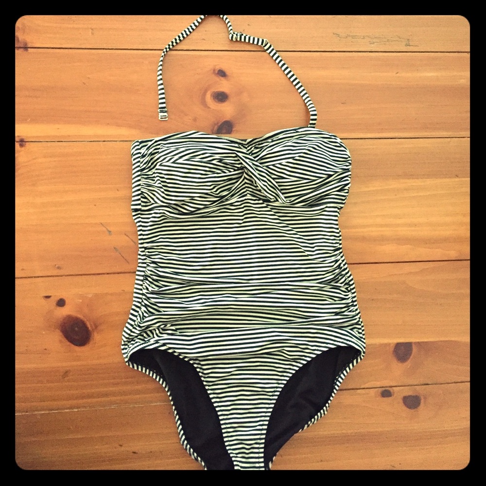 Garnet Hill Bandeau 1-piece Swimsuit