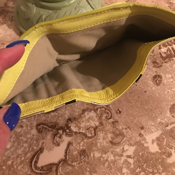 CYNTHIA ROWLEY Wallet - Picture 4 of 5