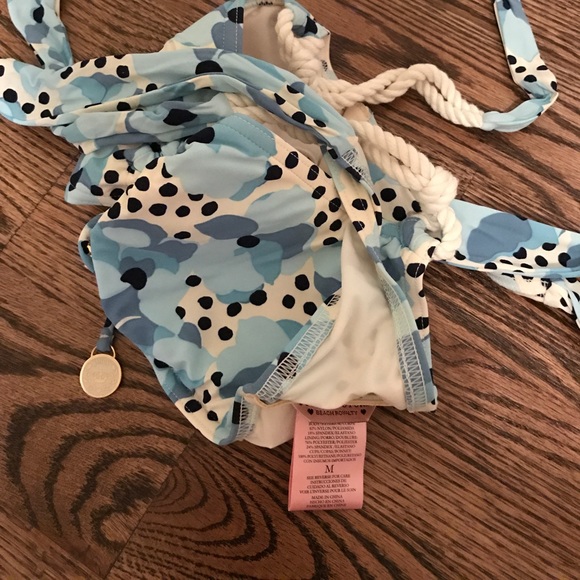Juicy Couture Blue Flower Bikini - Picture 3 of 3