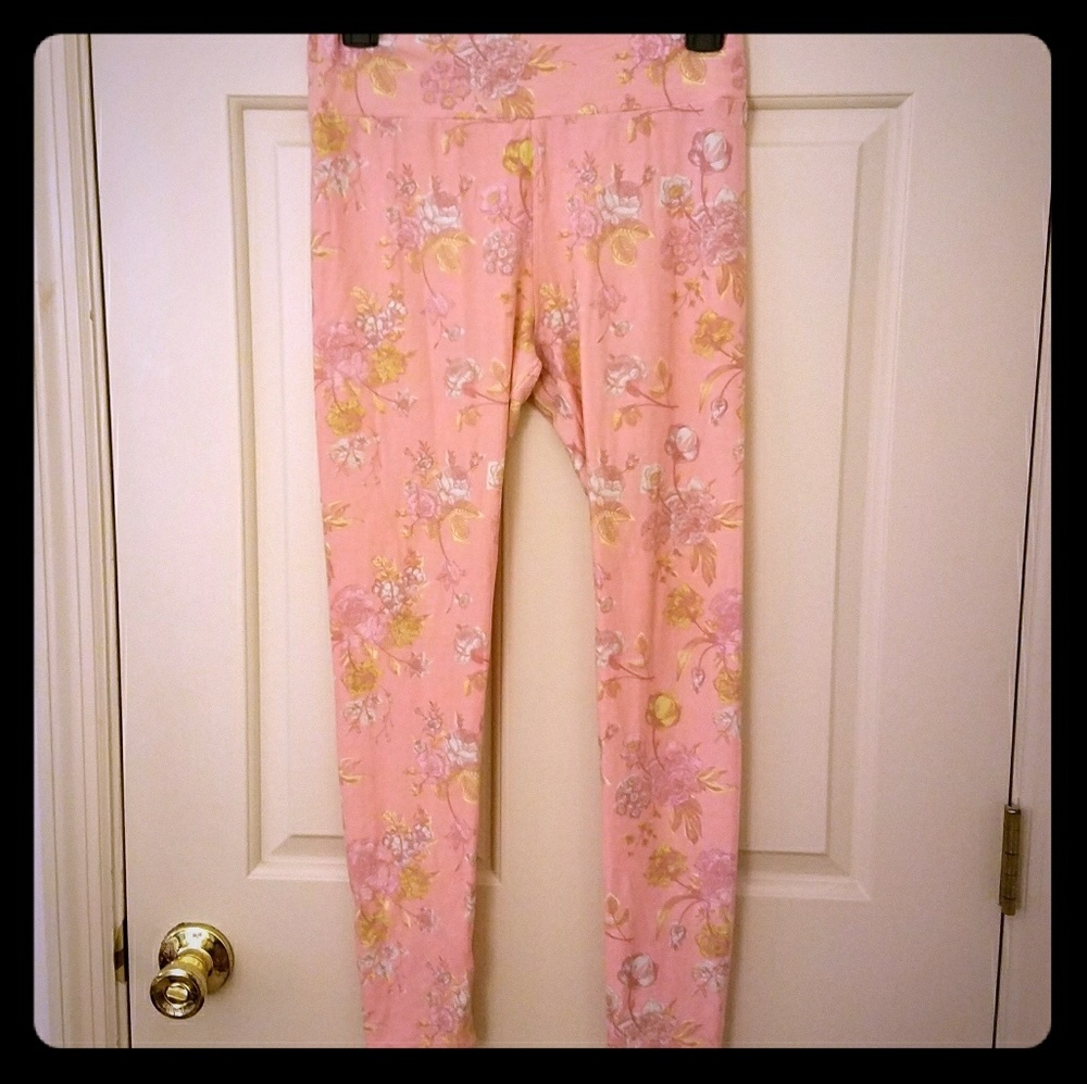 Lularoe pink floral leggings OS