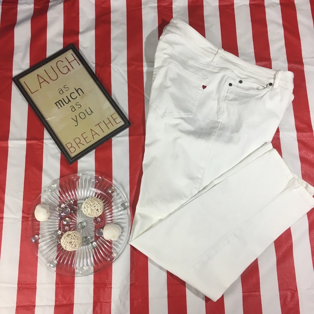 Woman Denim 24/7 White Stretch Jeans 16W