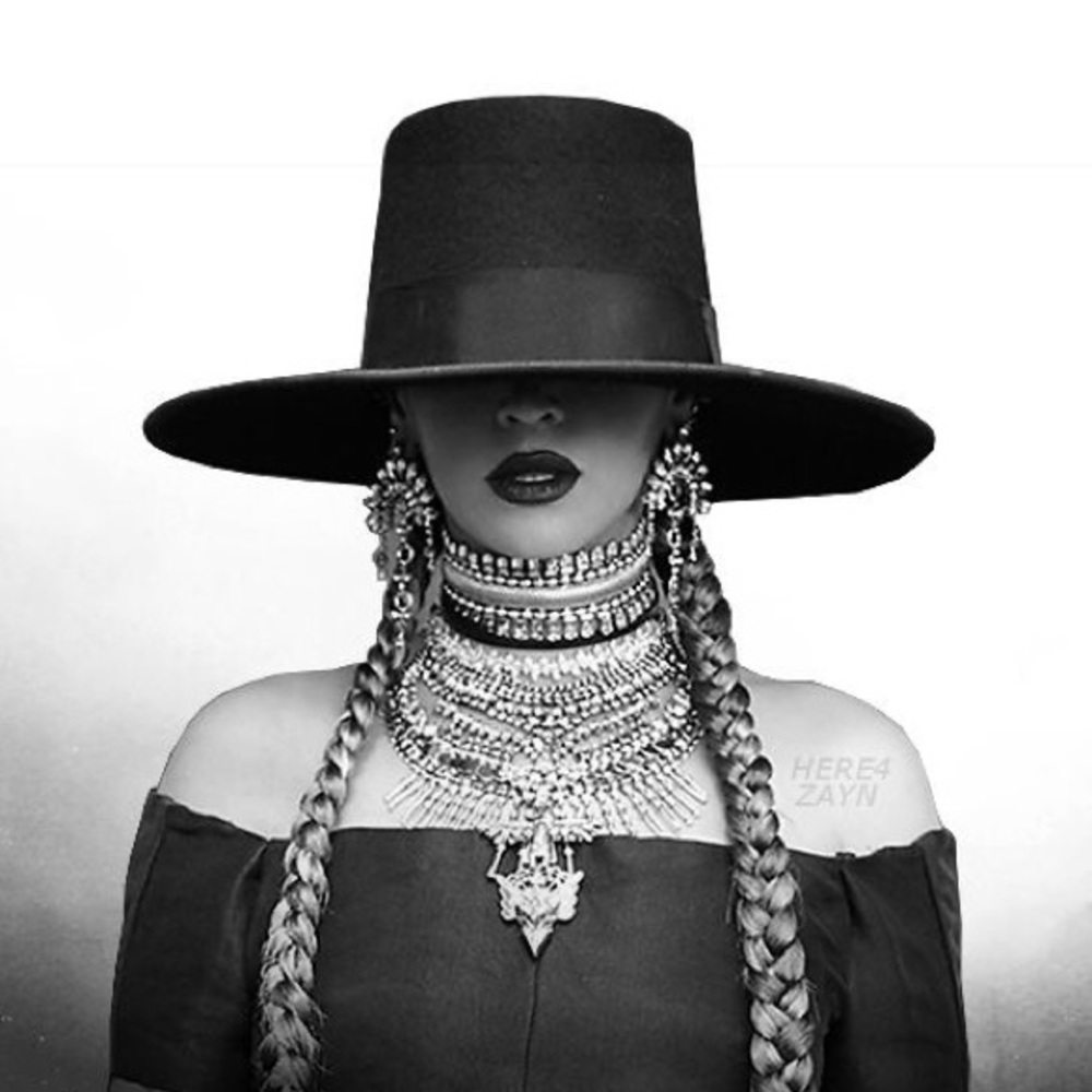 Meet your Posher, Mia