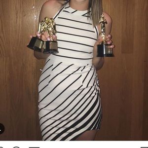 MAKE OFFERS Black and white bodycon dress