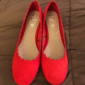 Red suede and leather small block heels