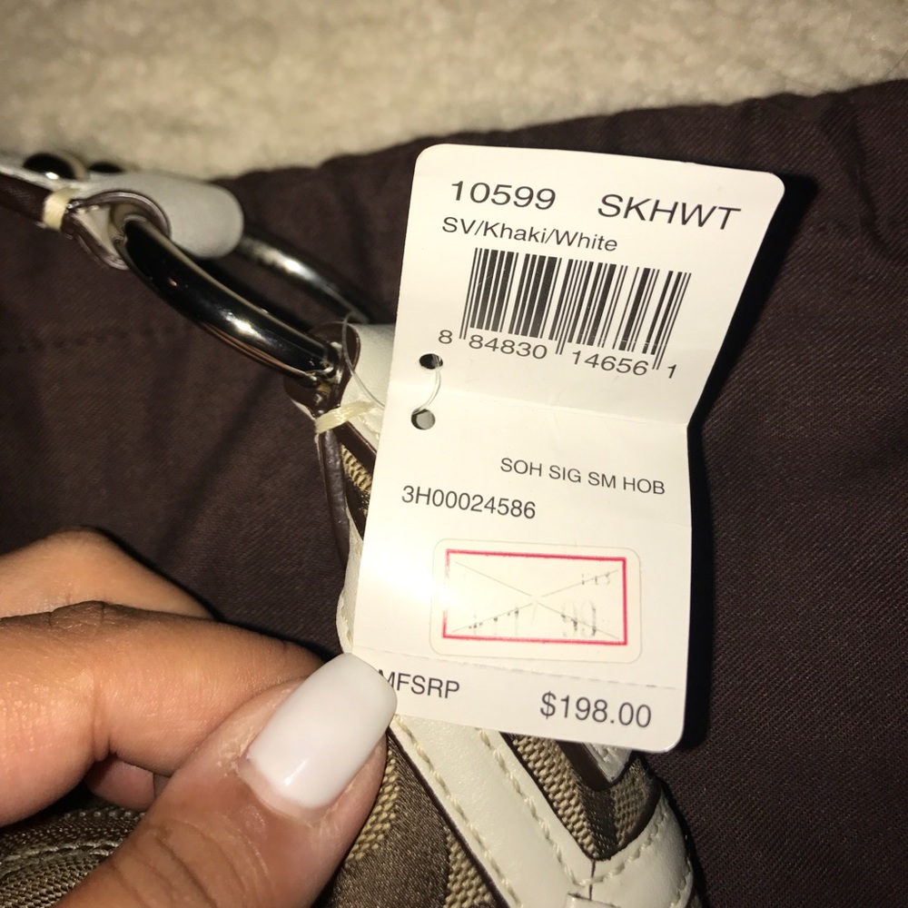 BRAND NEW Coach Purse!!! - Picture 3 of 5