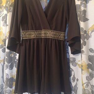 SAGE quarter sleeve romper (gray/military green)