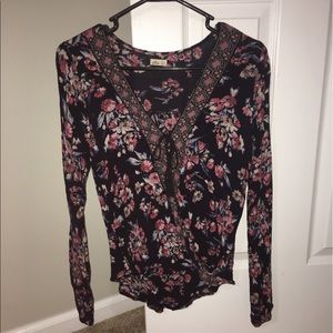 Floral flowy top