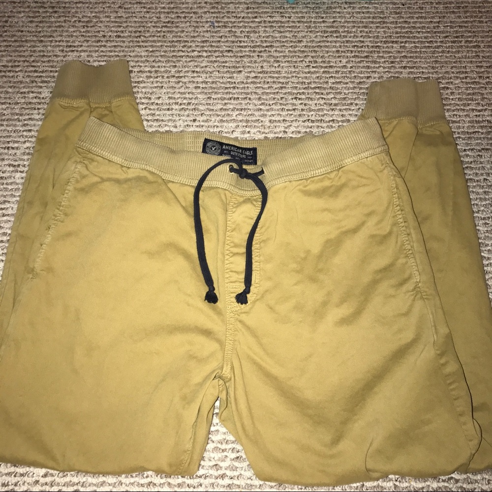 American Eagle Joggers