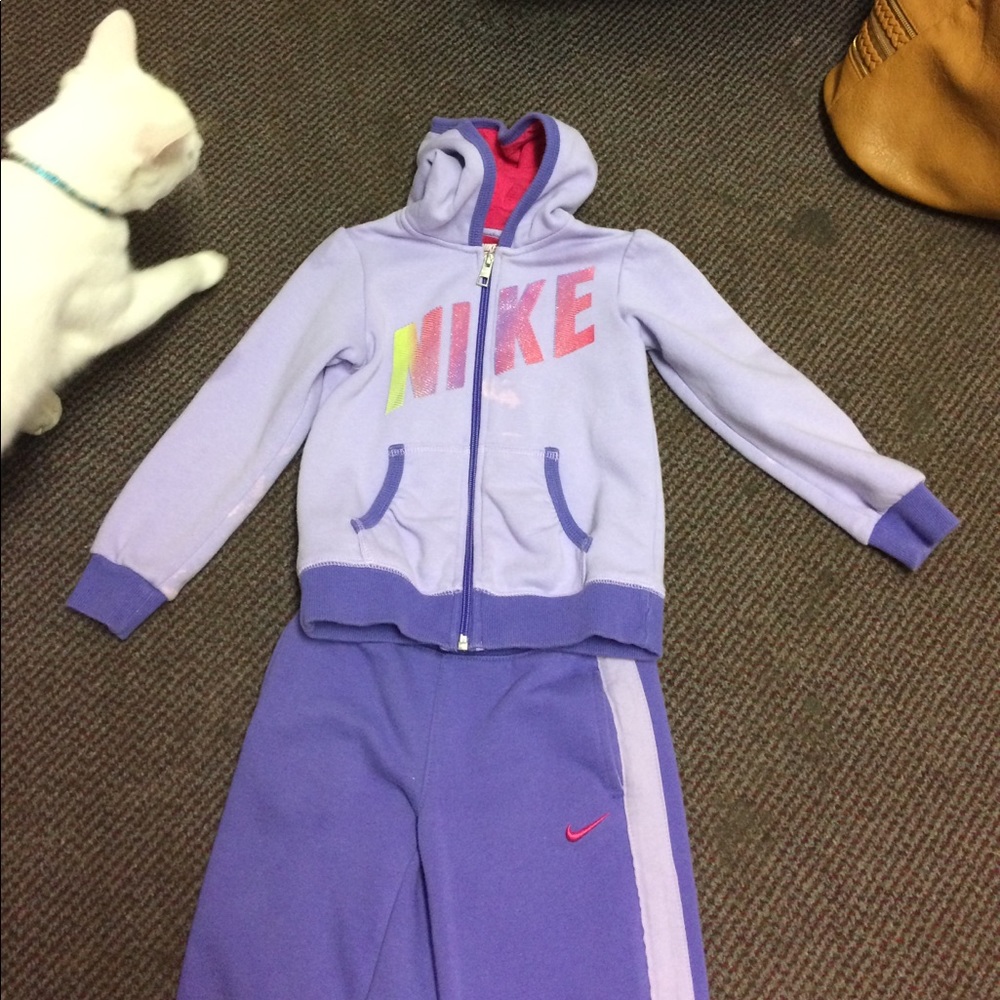 Nike sweatsuit