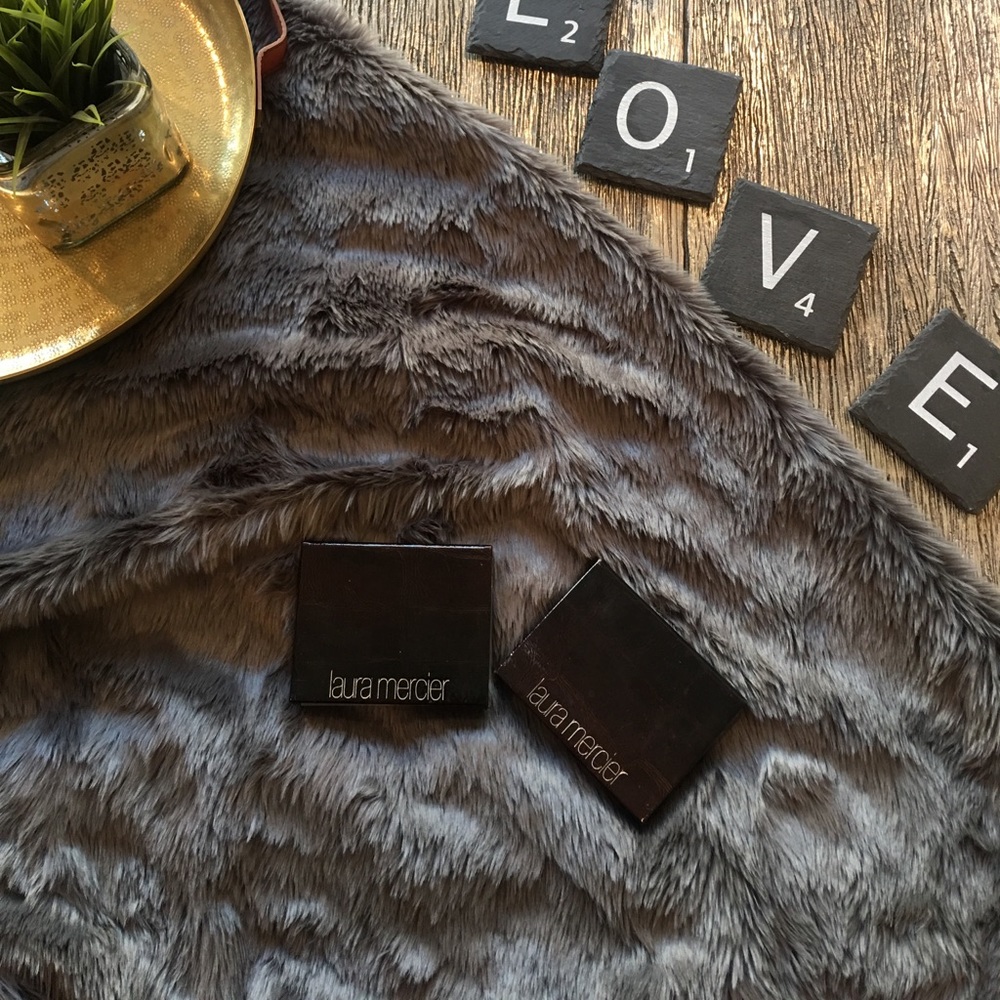 Laura Mercier Eyeshadow Books