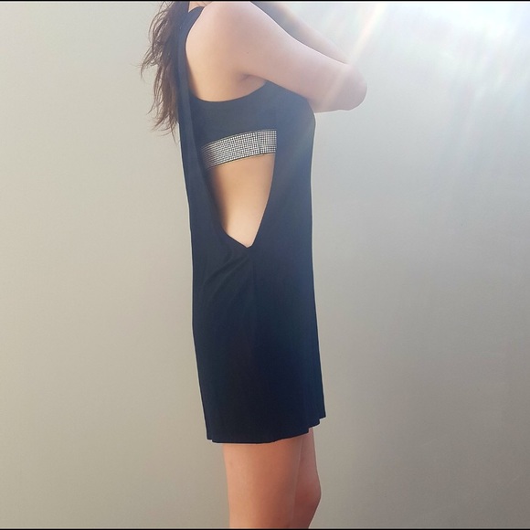 Chic No Effort Romper - Picture 3 of 4