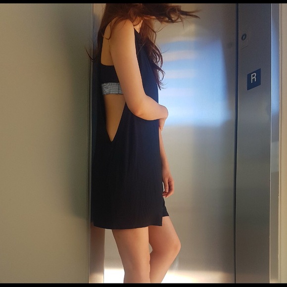 Chic No Effort Romper - Picture 4 of 4