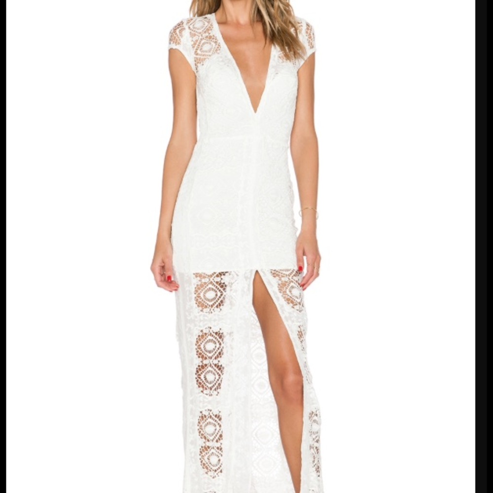 ISO for love and lemons mariposa.