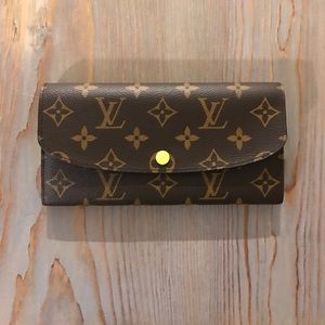 Louis Vuitton Emilie Wallet in Acid Yellow