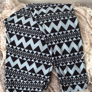 NWOT tc leggings