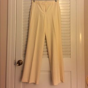 ‼️ SALE: White wool/rayon slacks ‼️