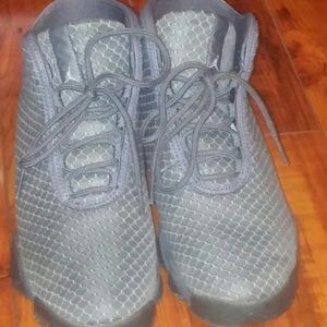 Big Kids Gray Horizon Jordans