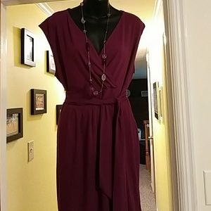 Very attractive Loft dress.