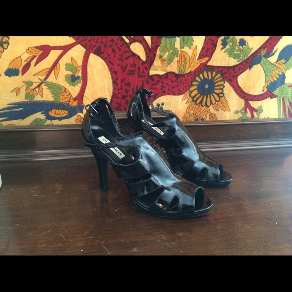 Steve Madden Black Heels