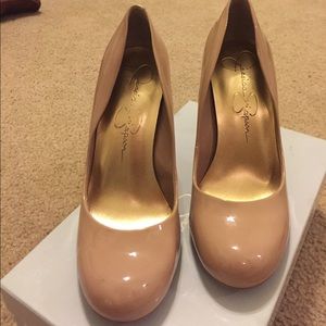 Jessica Simpson Calie nude patent heels