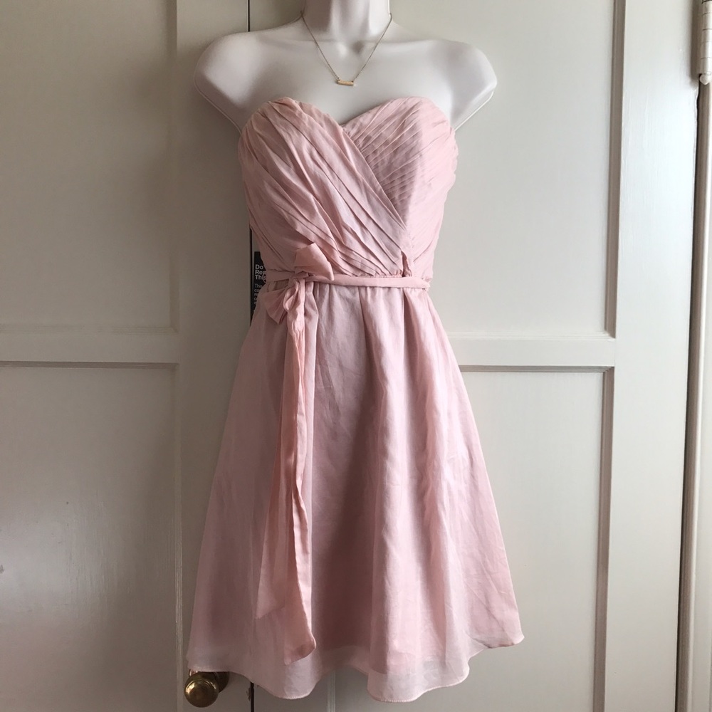 Express Sweetheart Strapless Dress