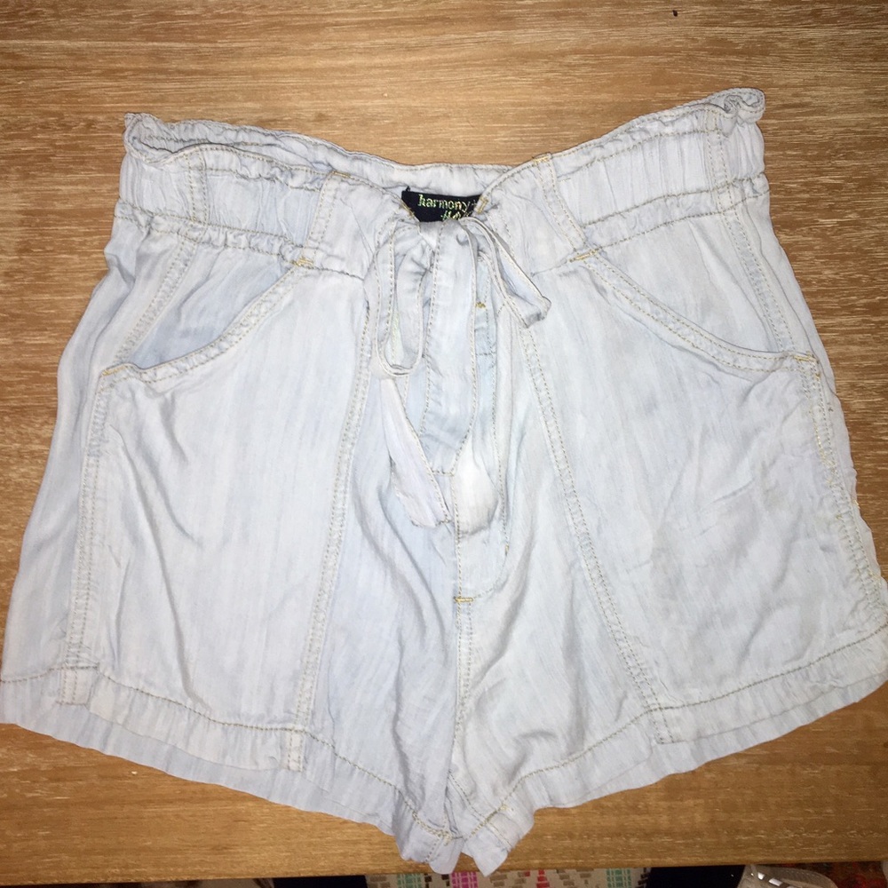 Flowy denim shorts