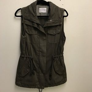 Green Utility Vest, fits size Small