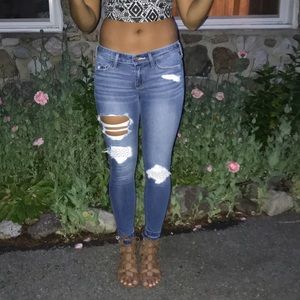 Hollister Hole Jeans