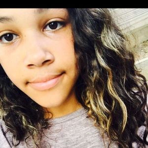 Meet your Posher, Ivy