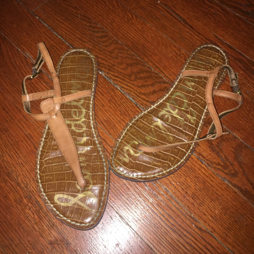 "Gigi" thing sandals by Sam Edelman size 6