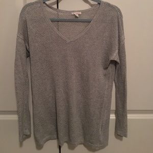 Gap sweater
