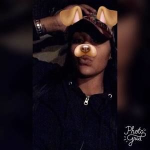 Meet your Posher, Jasmine