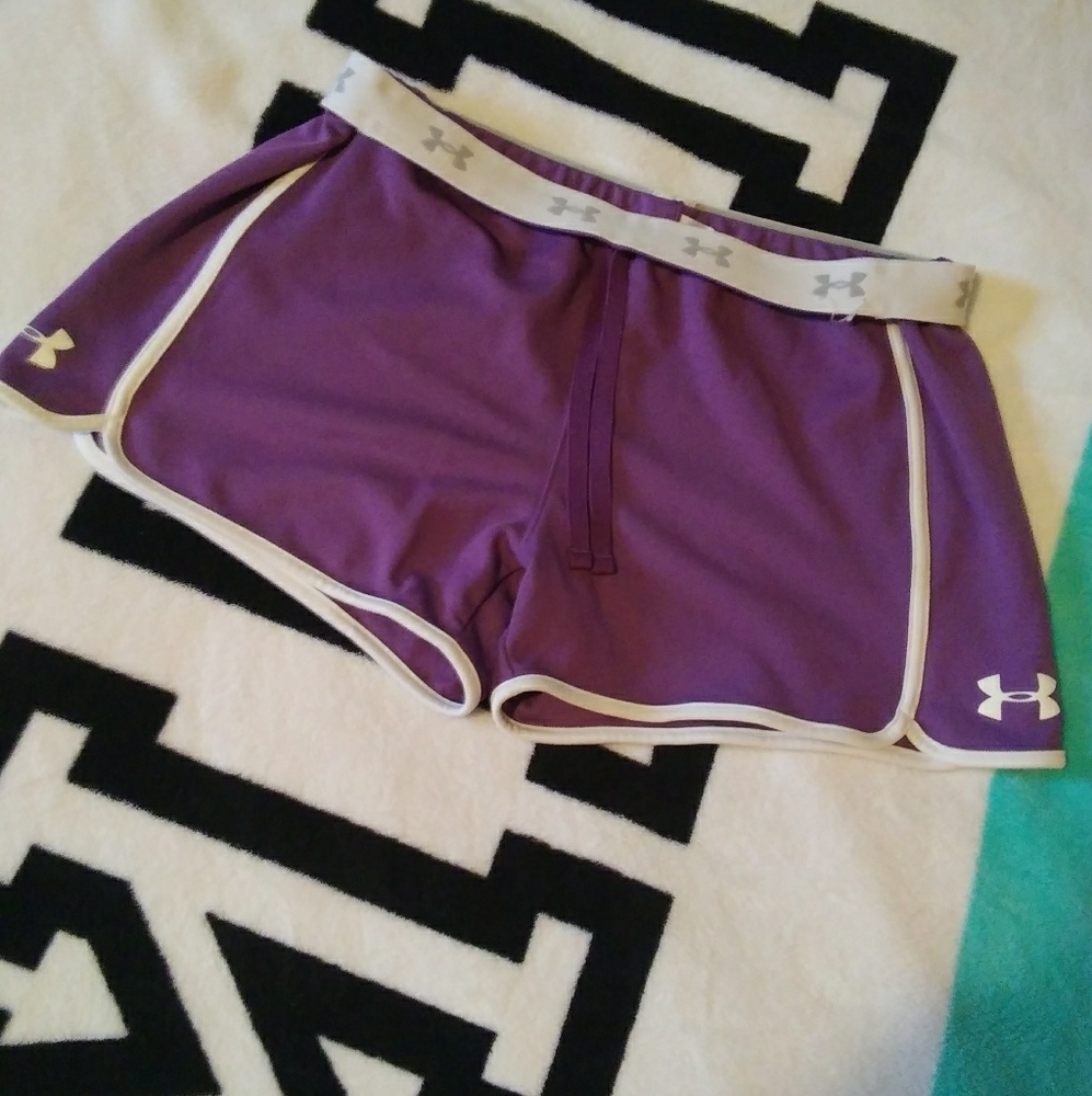 Under armour shorts...