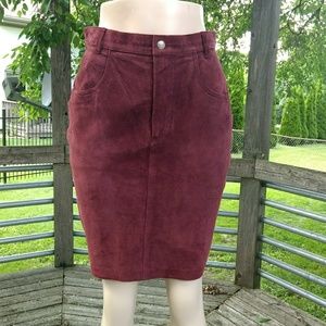 Vintage 80's Benetton plum purple suede miniskirt
