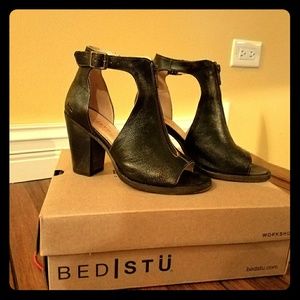 Bedistu black handwash Olena shoes