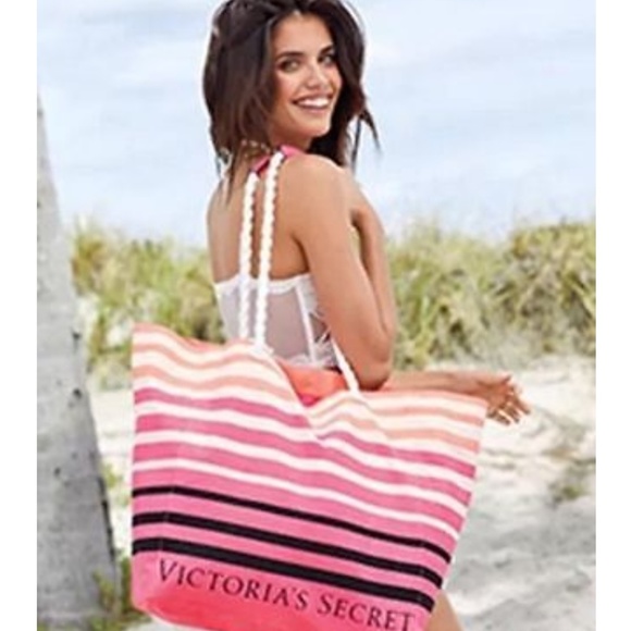 VS Spring 2017 Limited Tote - Picture 2 of 5