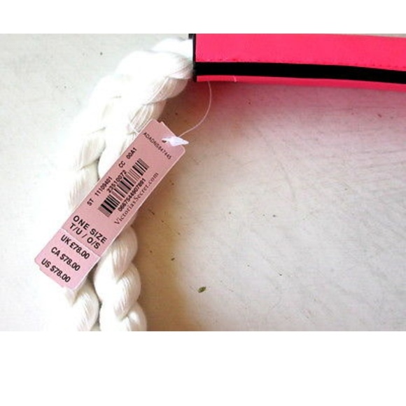 VS Spring 2017 Limited Tote - Picture 3 of 5