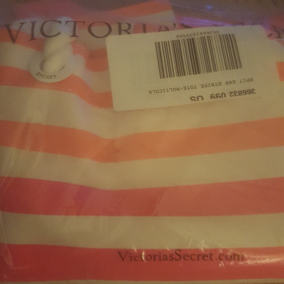 VS Spring 2017 Limited Tote - Picture 4 of 5