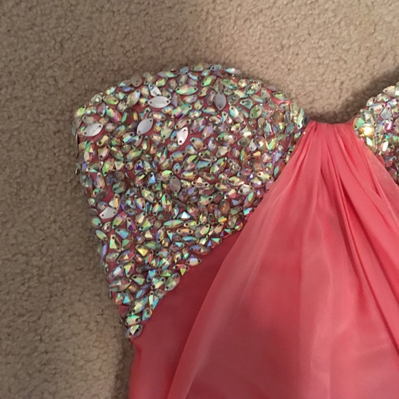 Prom dress - Picture 3 of 4