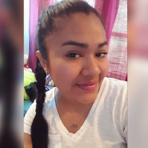 Meet your Posher, Mejia