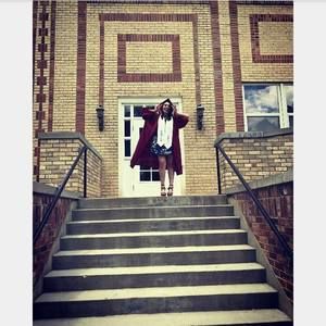 Meet your Posher, Yoselin