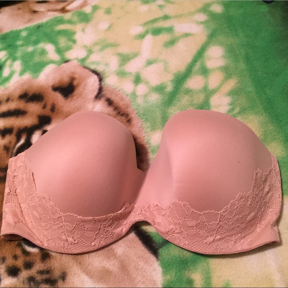 VS 34DDD(F) strapless bra