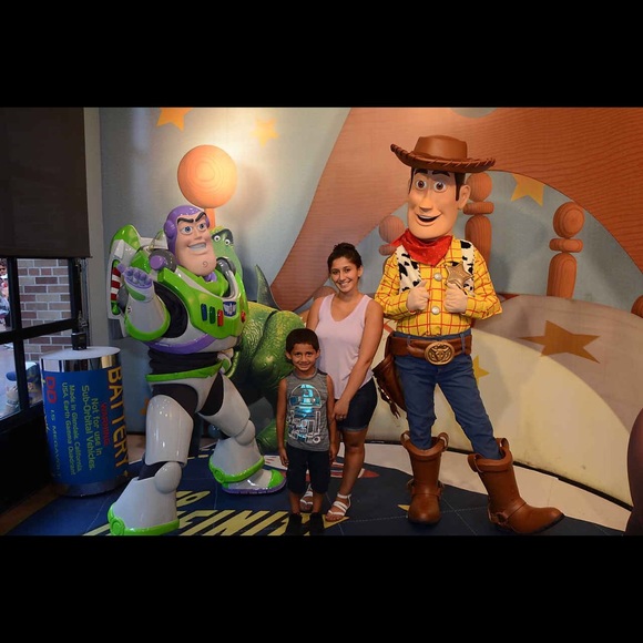 Meet Your Posher 👋🏼💕 - Picture 2 of 5