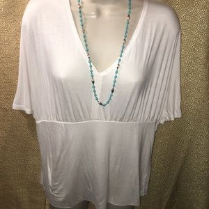 A.n.a. Vneck casual Tshirt