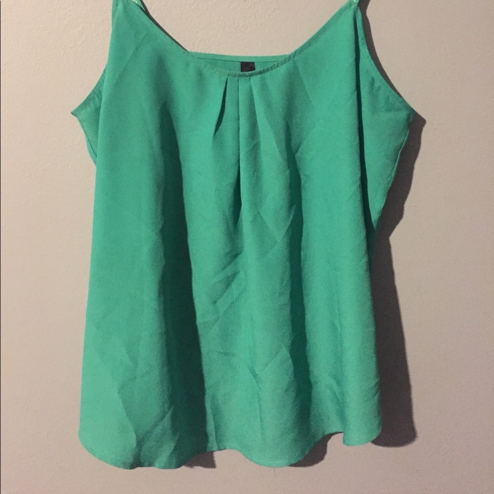 Green flowy tank top