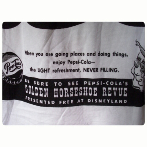 HIGH/LOW VINTAGE PEPSI COLA TOP!🍁 - Picture 7 of 8