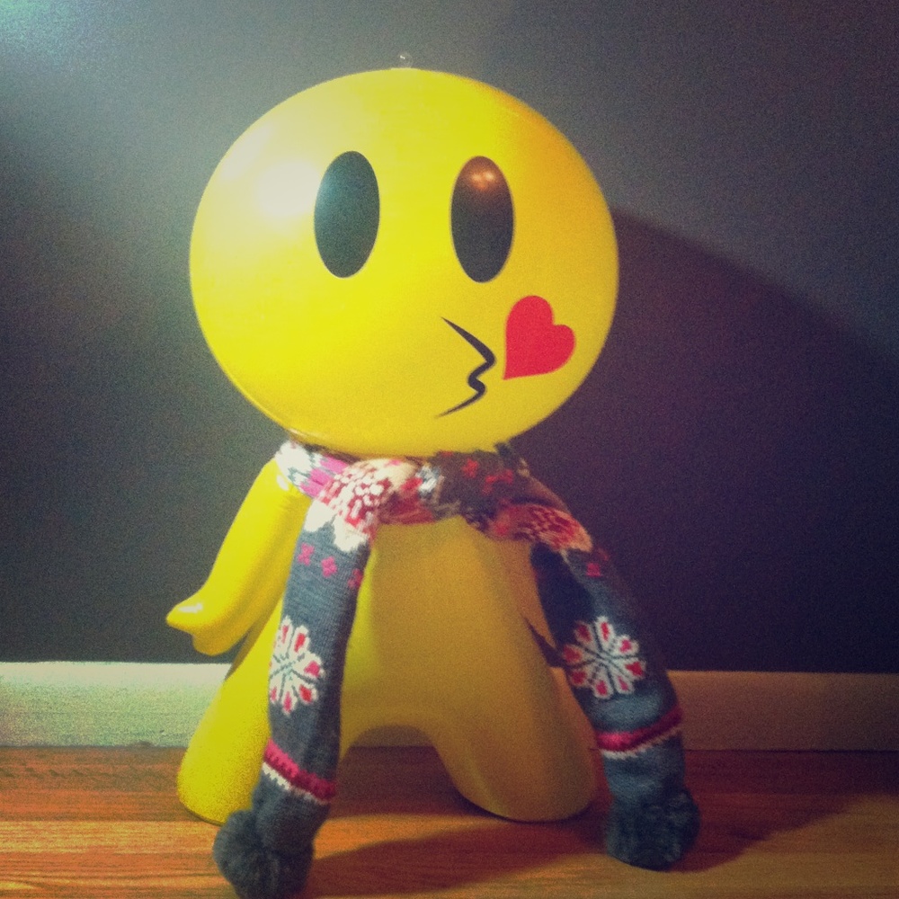 Warm and cozy scarf with cool design!!!! ;) :) <3!