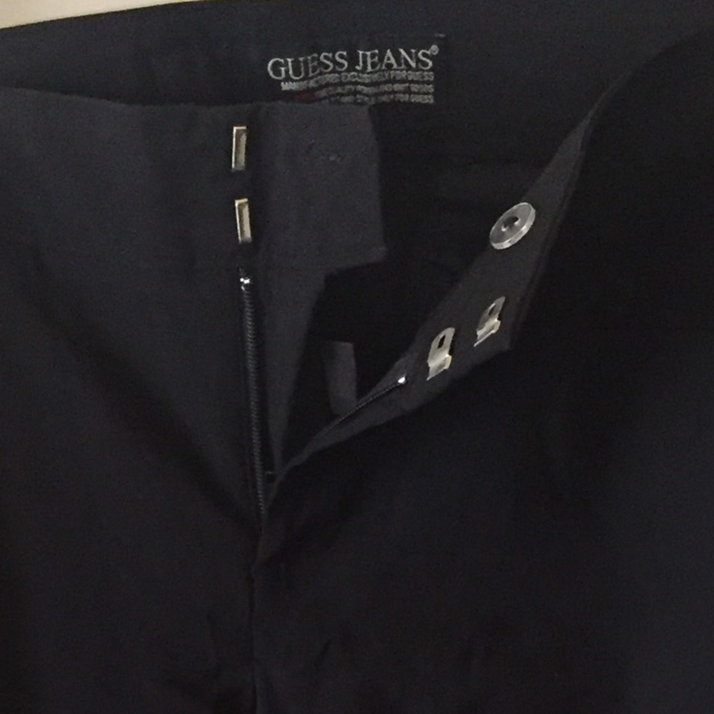 Guess stretch black slacks