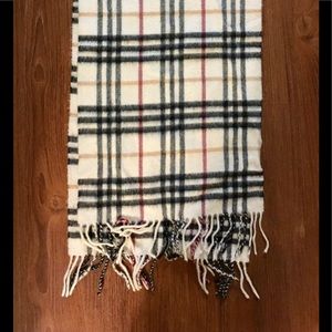 Burberry London scarf